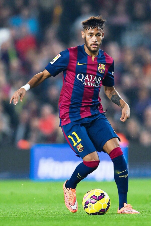 意媒：弗拉霍维奇在国家队中出现肌肉不适，但伤情不重（意媒：弗拉霍维奇国家队期间肌肉不适，伤势无大碍）