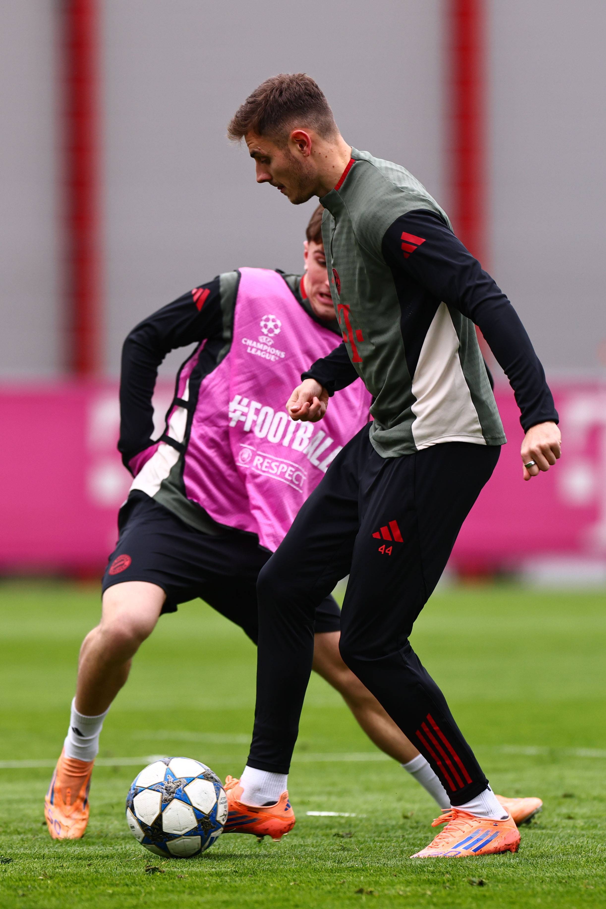 帕拉迪诺：我收到了很多邀请，但我一直在等亚特兰大（帕拉迪诺：邀约不断，我只等亚特兰大）