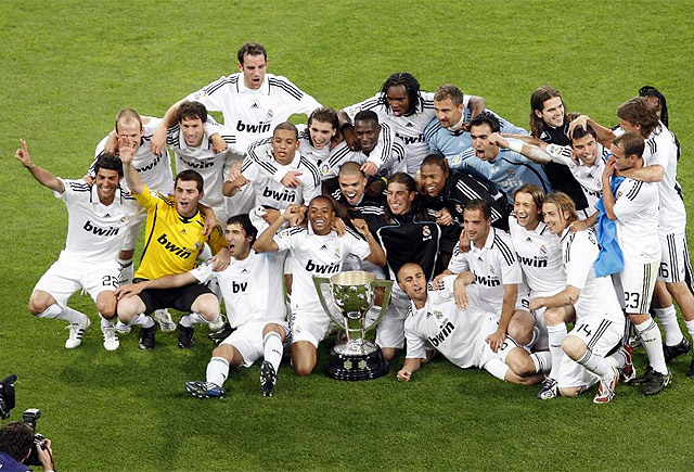 穆帅欧冠七胜贾府，仅瓜帅和安帅对单一对手胜场更多（穆帅欧冠对贾府已取7胜，单一对手胜场仅逊瓜帅与安帅）